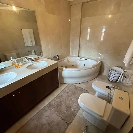 Moradia Tenoes Holiday home *